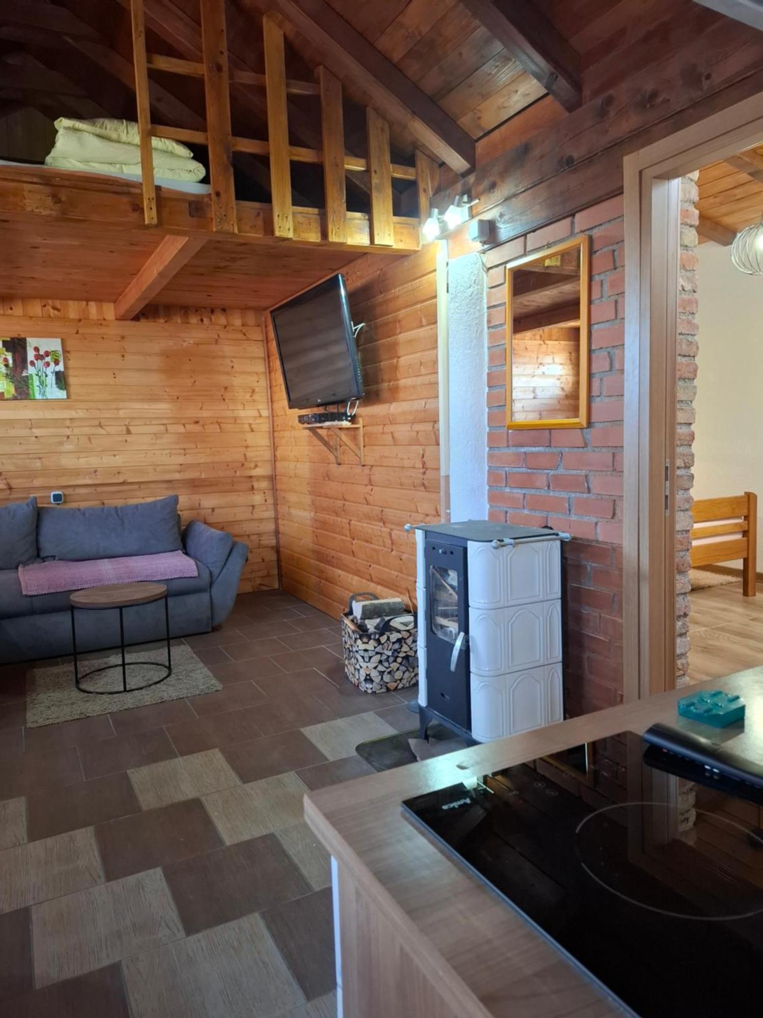 Kristic 2 Hébergement de vacances *