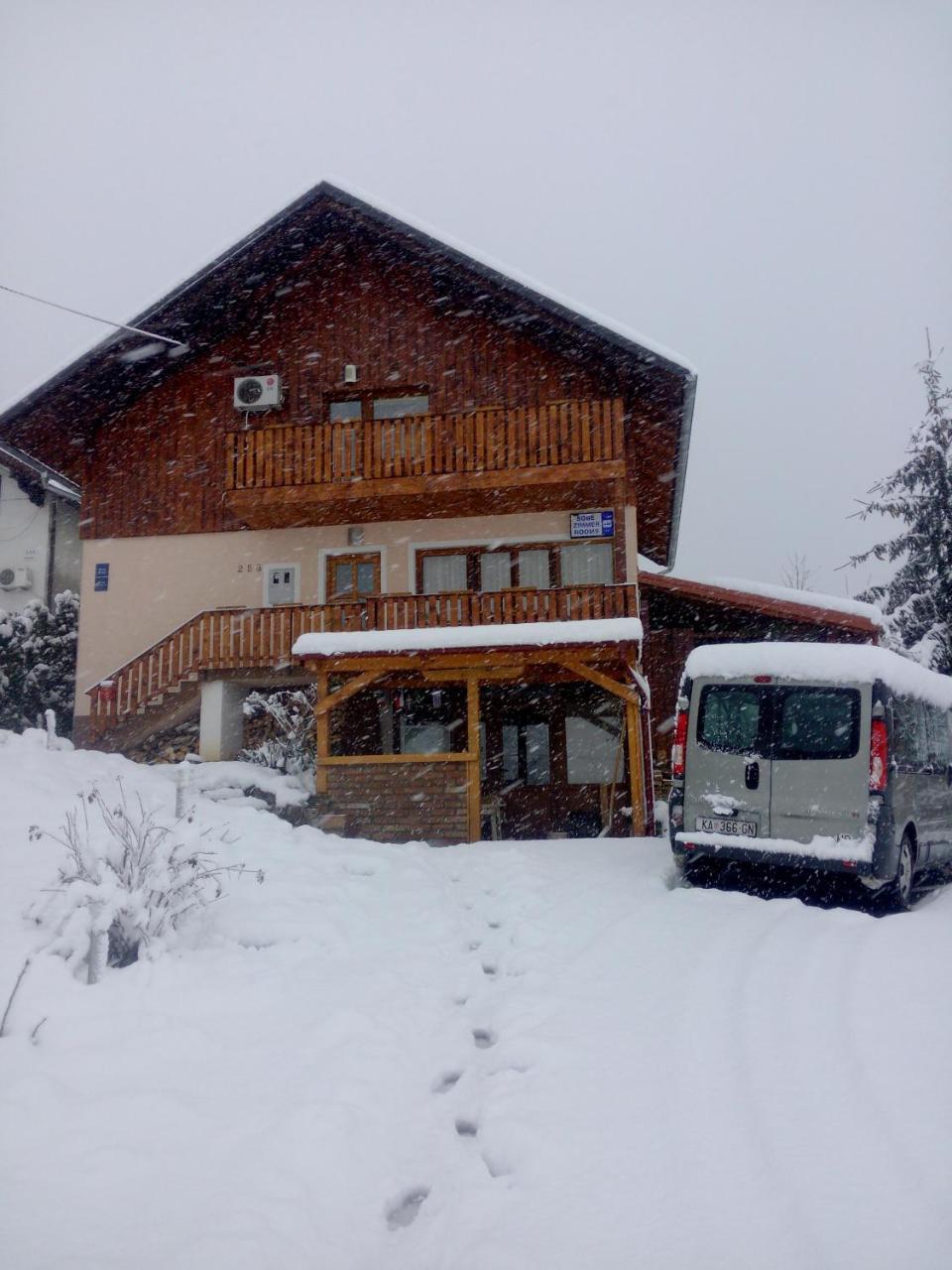 Počitniška hiša Kristic 2 Grabovac (Karlovac)